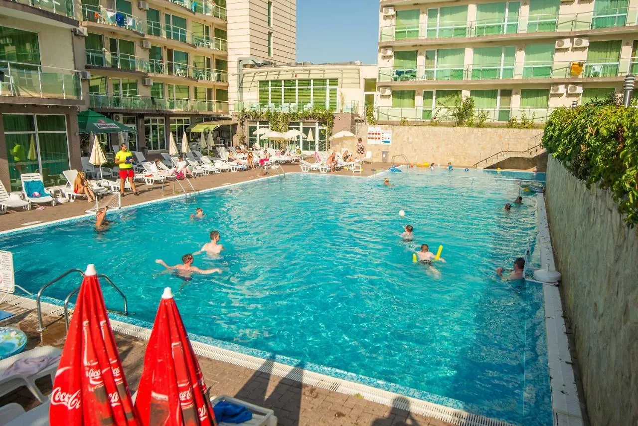 Clara Hotel Burgas Aparthotel